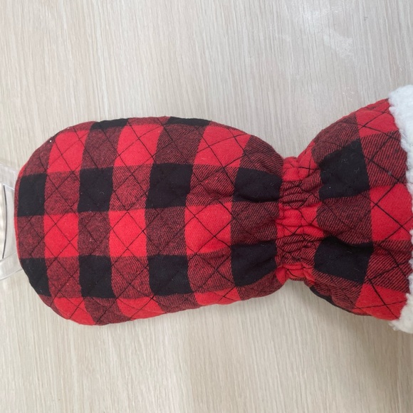 Ice Scraper Mitt - Picture 4 of 5